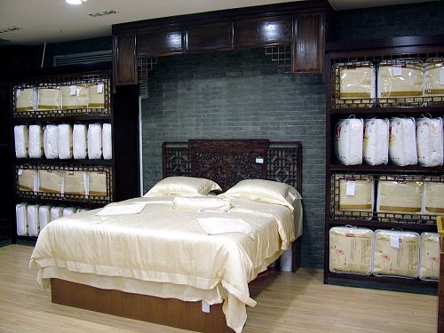 ��z�a(ch��n)Ʒ����α��B���