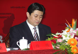 ���չ�˾2008��ȫ����(j��ng)�N(xi��o)�̴��(hu�� )�e��