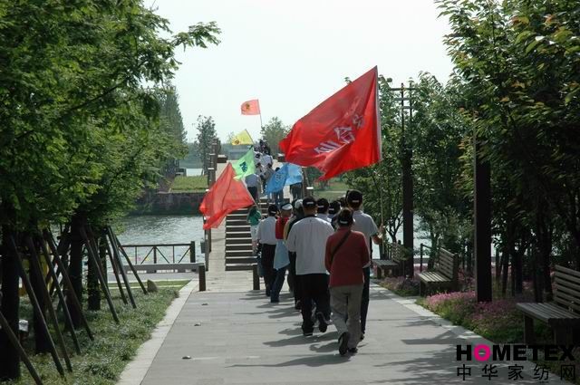 �ɺϼҼ��T���F���չ���(d��ng)