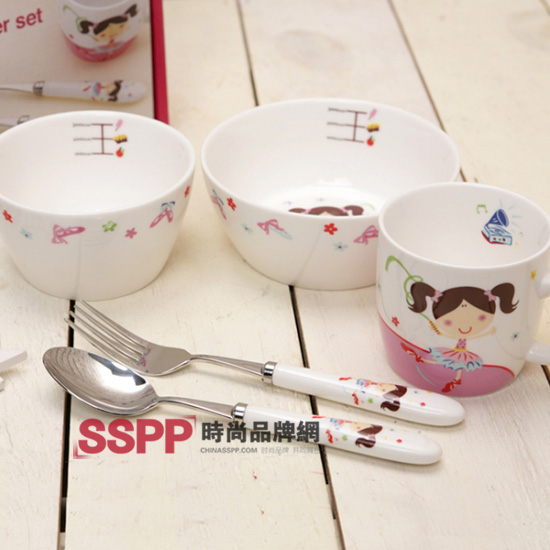 ��ͨ�;ߞ������ɫ��