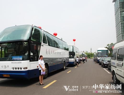 ���_�m��(j��ng)�N(xi��o)�̾�Ӣ��Ӗ��(hu�� )ʢ���e��