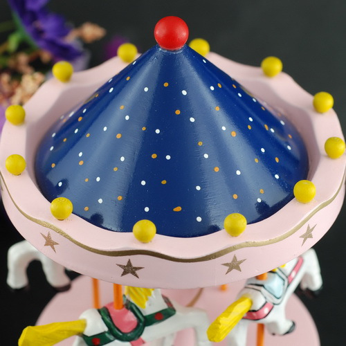 �W�����۵ĉ�(m��ng)�����Dľ�R����(l�� )��