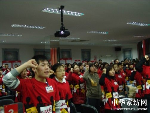 ��׷���г�Խ����׿Խ��͑׃