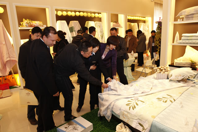 ����������Ʒӆ؛��(hu�� )�I(y��)��(j��)�Ȼ