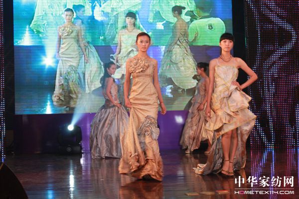 ��(li��n)�Ҽ��e�k������Ӣ���(hu�� )