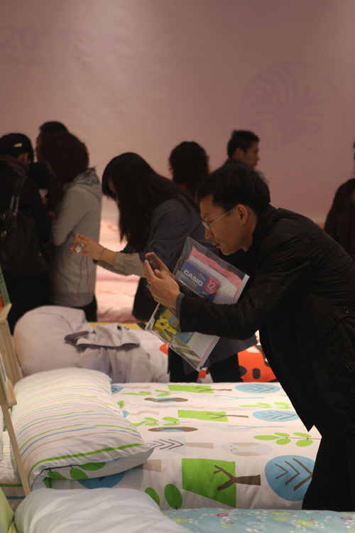 ���R����ӛ�������³��l(f��)