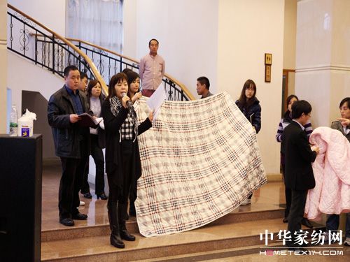 �h��(m��ng)�Ҽ�2011���ļ��a(ch��n)Ʒ�l(f��)����(hu�� )¡�����_(k��i)