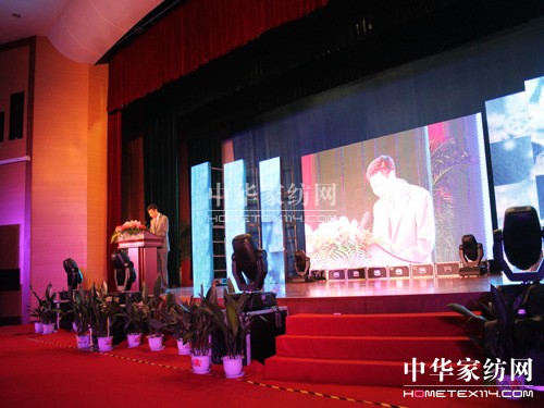 ��(li��n)�Ҽ����_(k��i)2011�ﶬ��Ʒ�l(f��)����(hu�� )