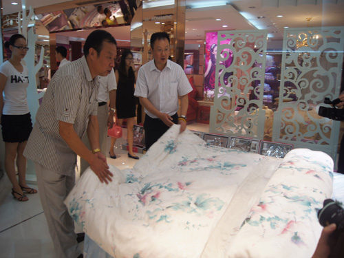 �����A�H�R66�������Ҽ��M(j��n)�Ѕ��^(gu��n)