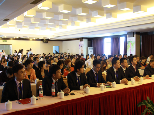 �Ϸ��������Ʒӆ؛��(hu�� )�A�M(m��n)��Ļ