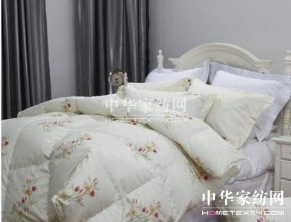 �w����Ҽ������L(f��ng)���ܰ�M(m��n)��