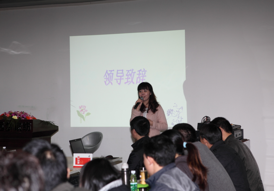 �h��(m��ng)�_(k��i)չ���Ҹ������v����