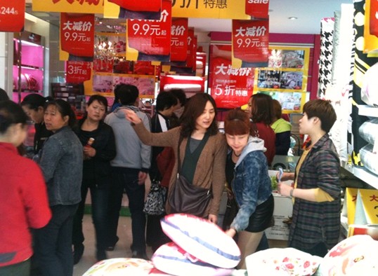 ��ϲ��(��i)�Ҽ����(y��ng)��ӭ��һ���N(xi��o)����M(j��n)����