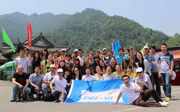 �������M(j��n)���Ӊ�(m��ng)�R�F���չһ����Ӗ�I(y��ng)֮������{��