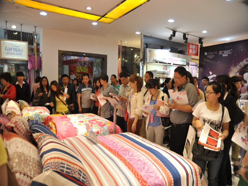 �{�z��2012�ﶬ��Ʒӆ؛��(hu�� )�ɹ����_(k��i)