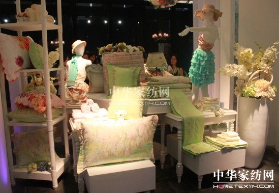 �Ҽ�չ��(hu�� )����߀���ӆ���