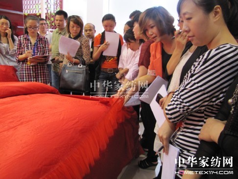 �Ϸ�����e��2013�괺����Ʒ�u����(hu�� )