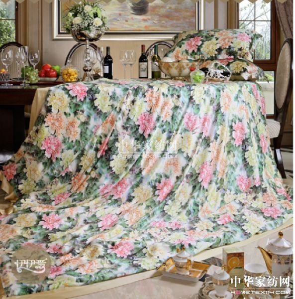 ���ڶYƷչ����zռ����