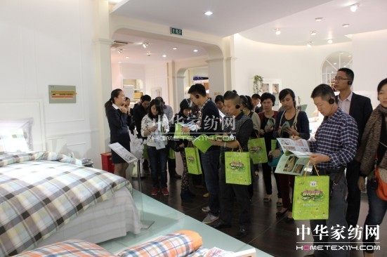 ����˹2013���Įa(ch��n)Ʒӆ؛��(hu�� )�_(k��i)Ļ