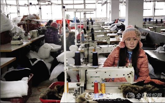 ��hŮ�b�S(ch��ng)�Y��朔��� �ϰ���·