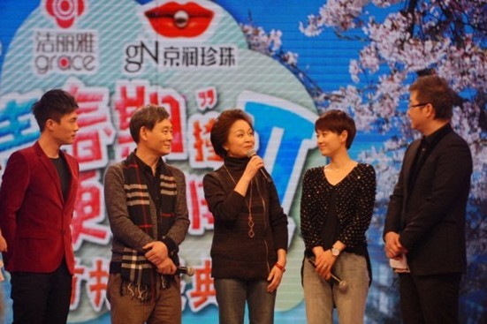 "�ഺ��2"�����R���Pָ�c(di��n)�Ŵ�"������(j��ng)"