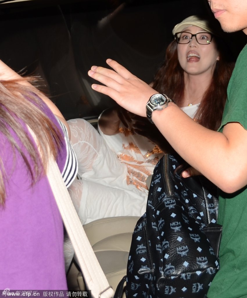 �ܺ��İ�������(ch��ng)���������Ů׃���