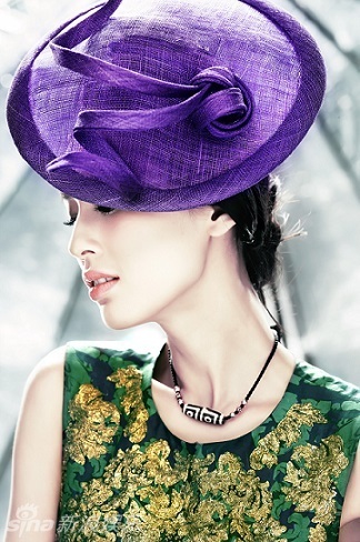 �Sʥ���r(sh��)�з��惞(y��u)�ŏ͹��@Ů�˱�ɫ