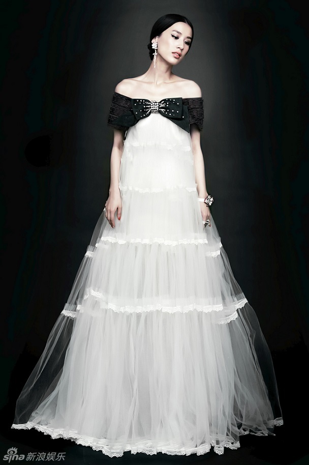 �Sʥ���r(sh��)�з��惞(y��u)�ŏ͹��@Ů�˱�ɫ