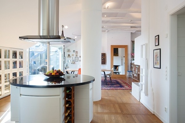 ���ռ{��Ԣ���ӿ��g��һ��