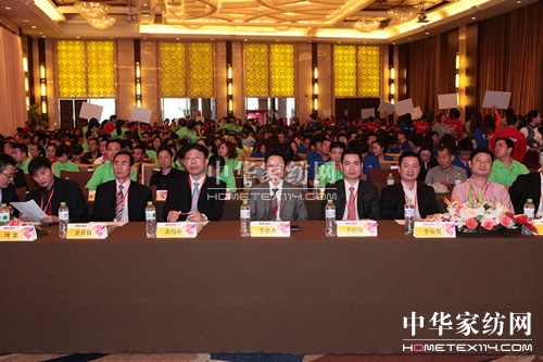 ��(m��ng)���پ�ˮ����δ��(l��i)��(chu��ng  )�A(y��ng)�Ї�