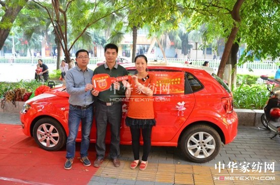 ���Z�����ݵꡰ��Ʒ�ơ����(d��ng)��һ���C��ʽ