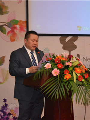 ʥ���R2014������Ʒ�l(f��)����(hu�� )�A�M(m��n)���_(k��i)