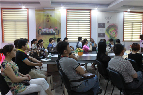 ��ϲ�B(ni��o)�Ҽ������ںϡ��I(y��ng)�N(xi��o)���(hu�� )�Y��