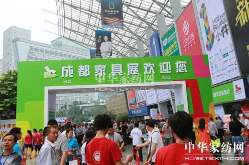 �ɶ��Ҿ�չ:����(d��ng)�Ј�(ch��ng)�l(f��)չ���^