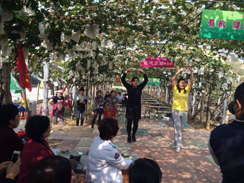 ����ף�R�W�ɼҼ�ƽ�ȵ�����λ��(d��ng)�A�M(m��n)�Y����