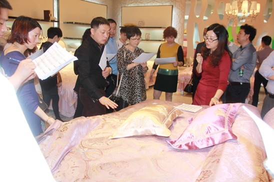 2015���_�Ҽ��ﶬ��Ʒ�u����(hu�� )�A�M(m��n)��Ļ