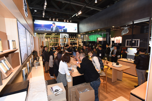 2015�V�݇��H�OӋ����12���𺳵ǈ�(ch��ng)��