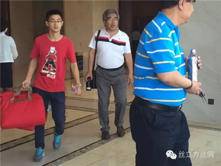 �z�����������ΘI(y��)���ɞ��ِΨһ��Ʒٝ����