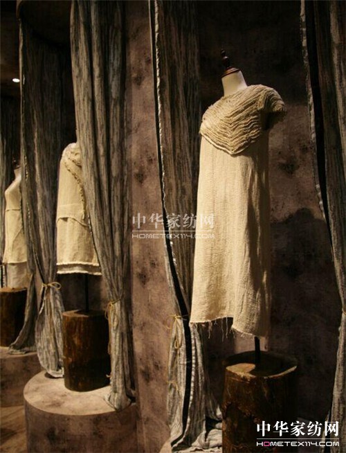 ���ڇ��H�Ҽ���ˇ�߼Ҿ��b�չ�����������¡��L(f��ng)����