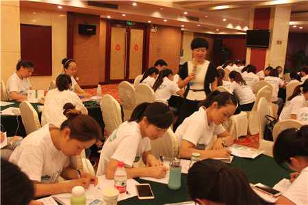 ���ƠI(y��ng)�N(xi��o)�B��ӛ