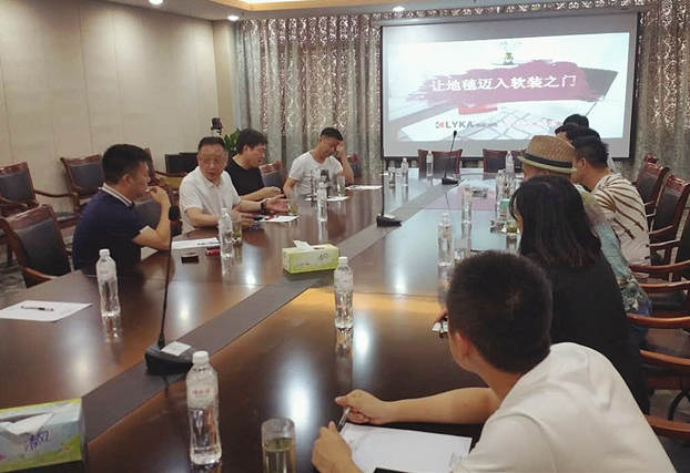 �Ҽ����Ҿ�����̺���ИI(y��)��Ԓ(hu��) ���������ں���ģʽ