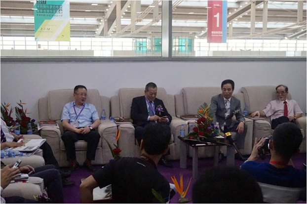 2016���ڇ��H�Ҿ�ܛ�b���[��(hu�� )¡���_(k��i)Ļ