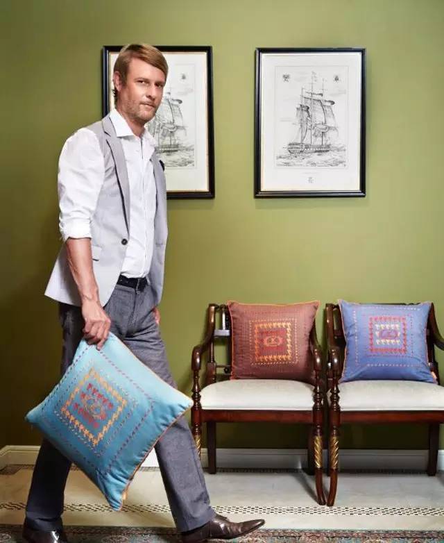 �Pʢ�Ҽ��Ъ�����������ʹ����ĺ��֮����2580Ԫ�󪄵����(l��i)����