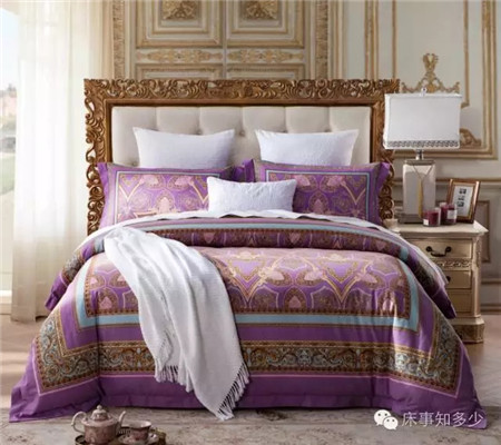 ����Ҽ���һ��ɫ����(l��i)�����ζ���ħ����