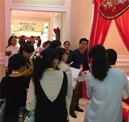 �Pʢ�Ҽ�2017���ġ���(y��u)�����Ʒ�l(f��)����(hu�� )��ӆ؛��(hu�� )�A�M(m��n)��Ļ