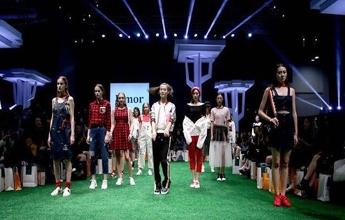 ������ҹ���z�I�ИI(y��)High��ͣ