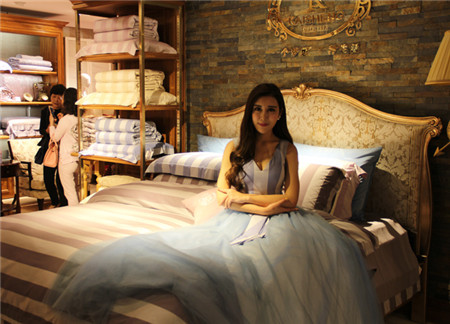 �����Pʢ�Ҽ������҈@�Ҿ����^��һվʽ�w��^ʢ���_(k��i)Ļ