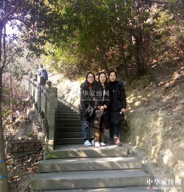 �Pʢ�Ҽ�2017������Ʒȫ��Ѳ����Ӗ��(hu�� )����һվ�ڽ�����ʽ���_(k��i)�Ļ��