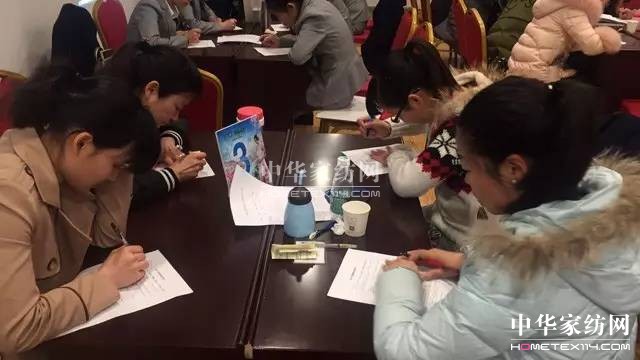 �R�����������\�����x����