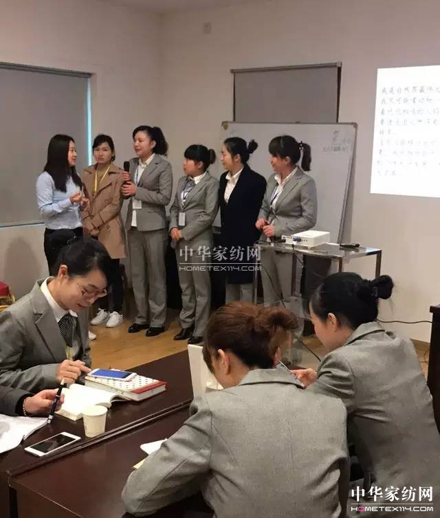 �R�����������\�����x����